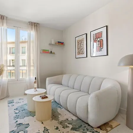 Beautiful - Center Of St Tropez * سان تروبيه