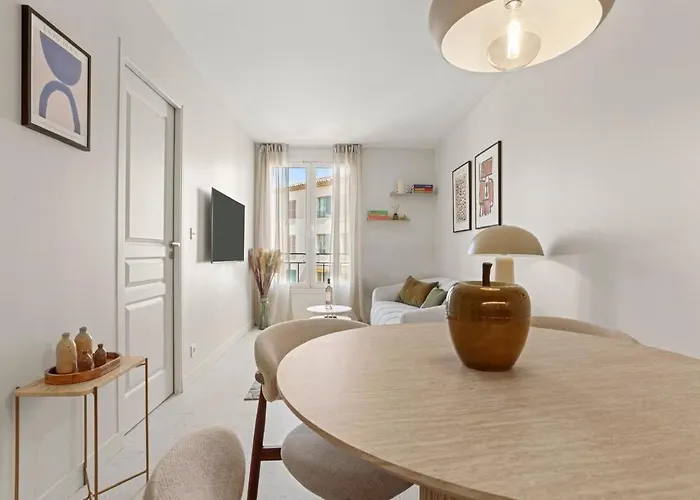 Beautiful - Center Of St Tropez *